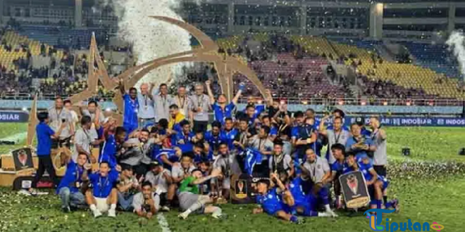 Arema FC Juara Piala Presiden 2024 Usai Menang Adu Penalti