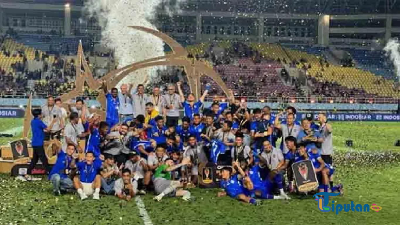 Arema FC Juara Piala Presiden 2024 Usai Menang Adu Penalti