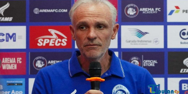 Hadapi Dewa United, Joel Cornelli Ingin Didampingi Ribuan Suporter Aremania