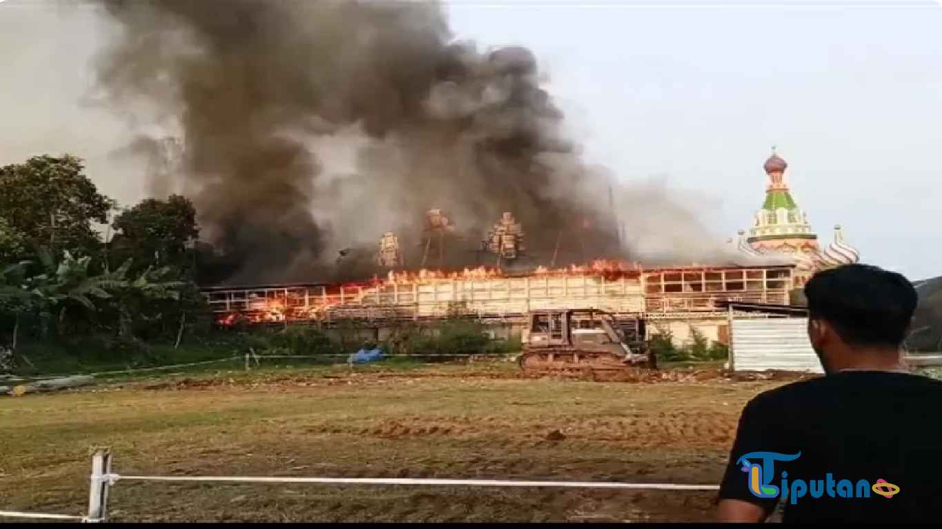 Kebakaran di Taman Bunga Celosia Kabupaten Semarang, Kerugian Capai Rp 1 Miliar