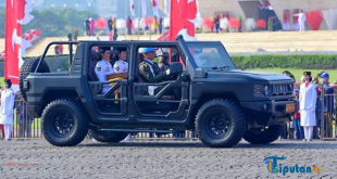 Maung Tangguh: Mobil Besutan Prabowo Dipakai saat Kirab Bendera Pusaka