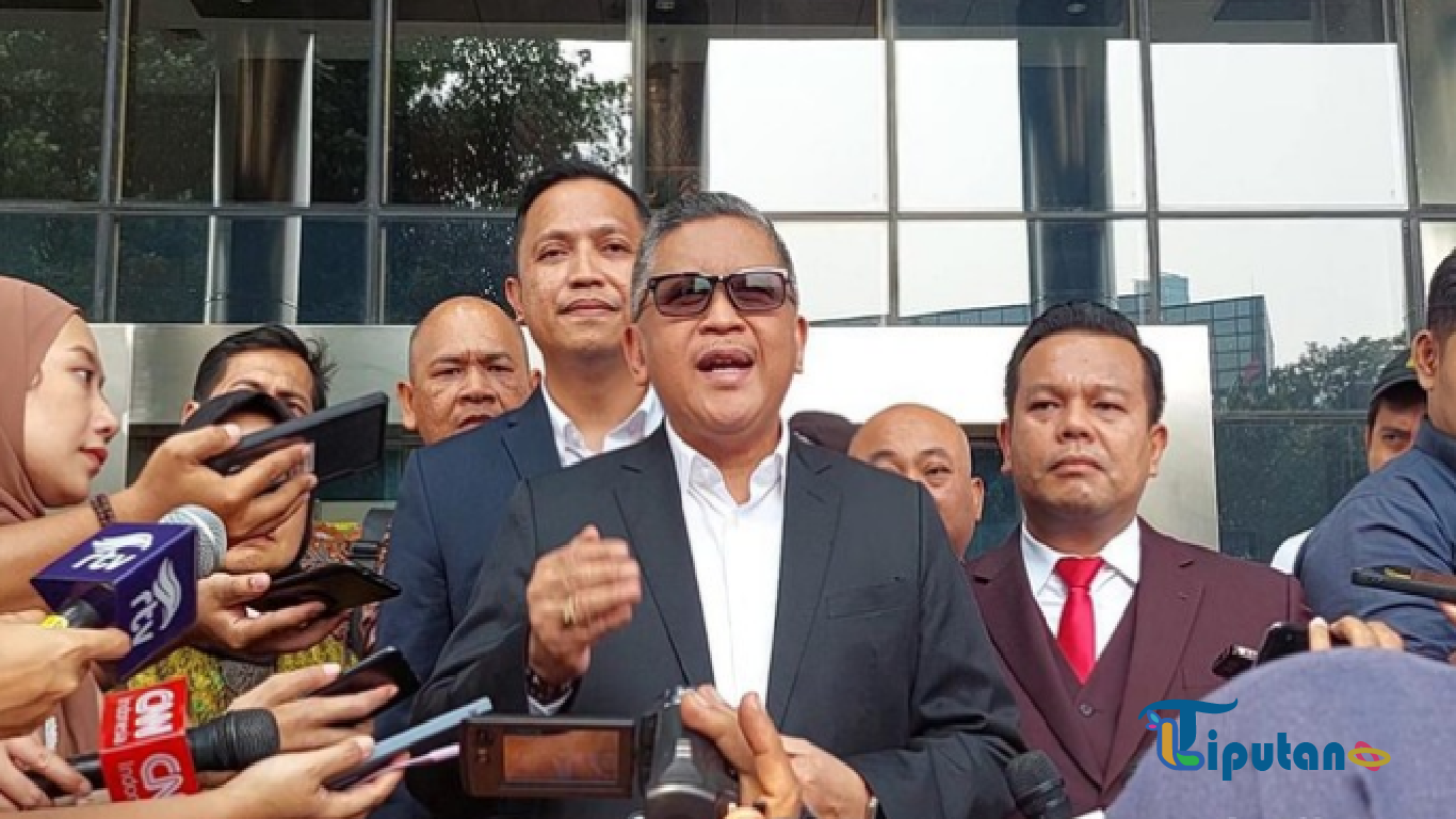 Senyum Hasto Bilang PDIP Usung Cagub Jakarta Sendiri Usai Putusan MK