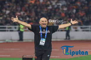 Bernardo Tavares Bingung Wasit Terbaik Liga 1 Tak Beri Penalti untuk PSM