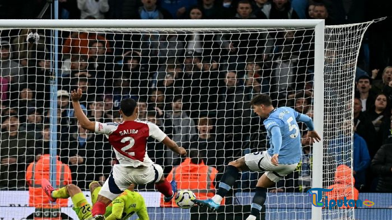 Hasil Liga Inggris: Trossard Dapat Kartu Merah Kontroversial, Arsenal Gagal Kalahkan Man City karena Gol di Menit Akhir