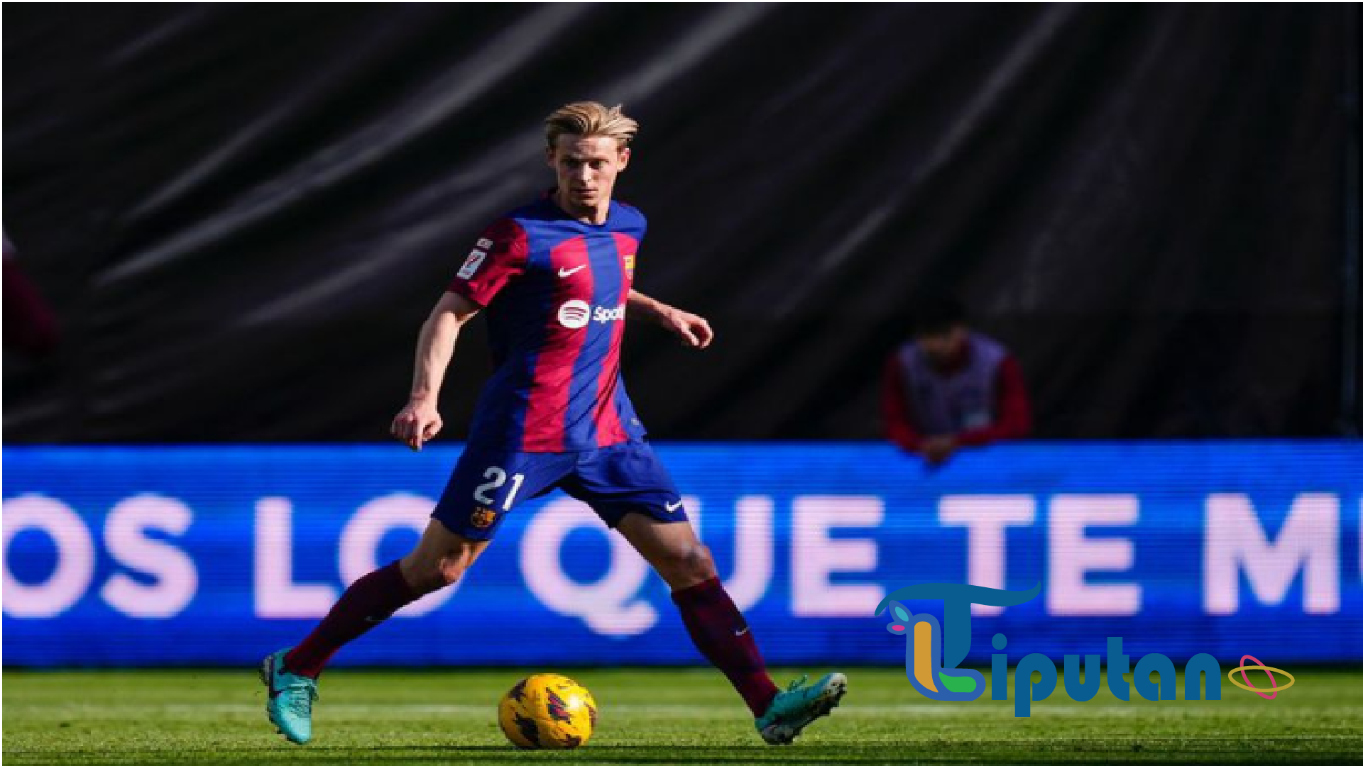 Muncul di Sesi Latihan Barcelona, Frenkie de Jong Sudah Pulih dari Cedera?