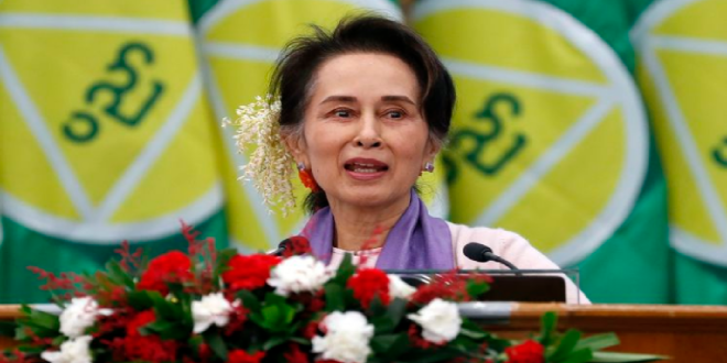 Paus Fransiskus Menawarkan Perlindungan bagi Aung San Suu Kyi di Vatikan