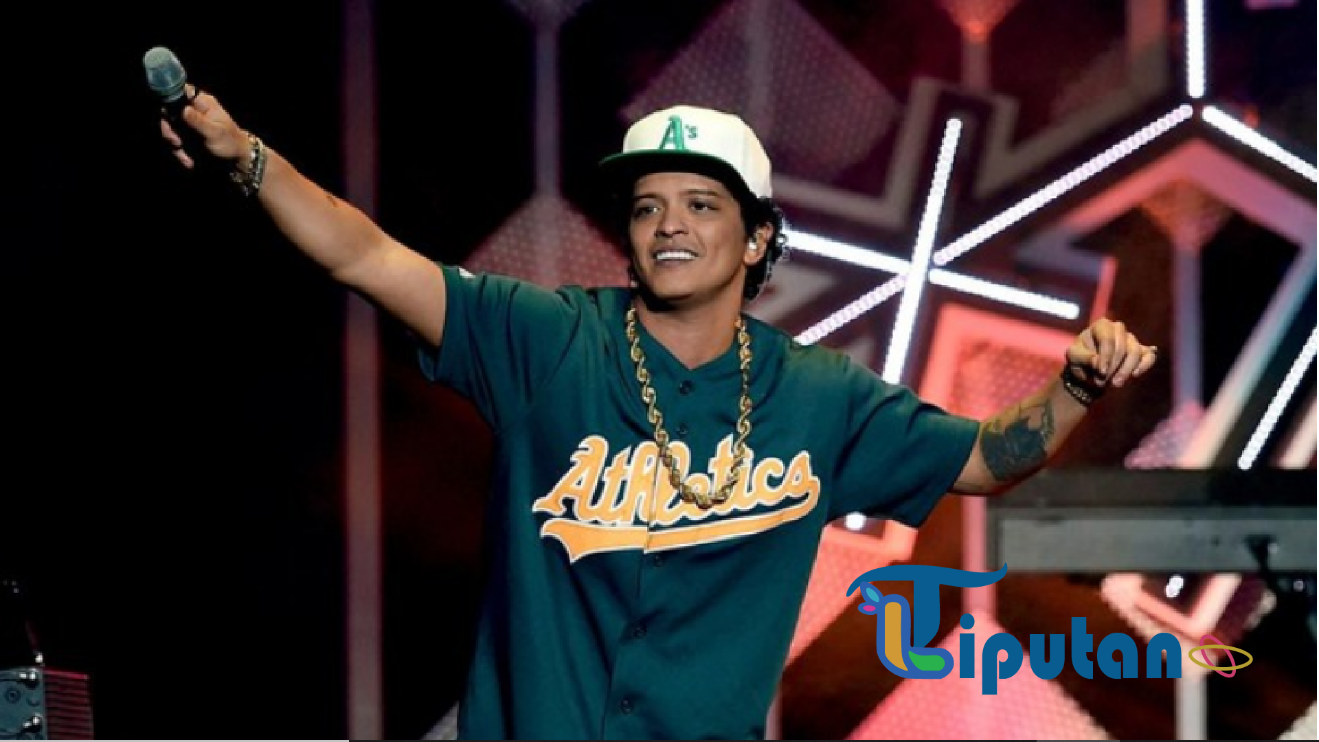 Penonton Bruno Mars Puas dengan Konser, namun Kecewa karena Venue