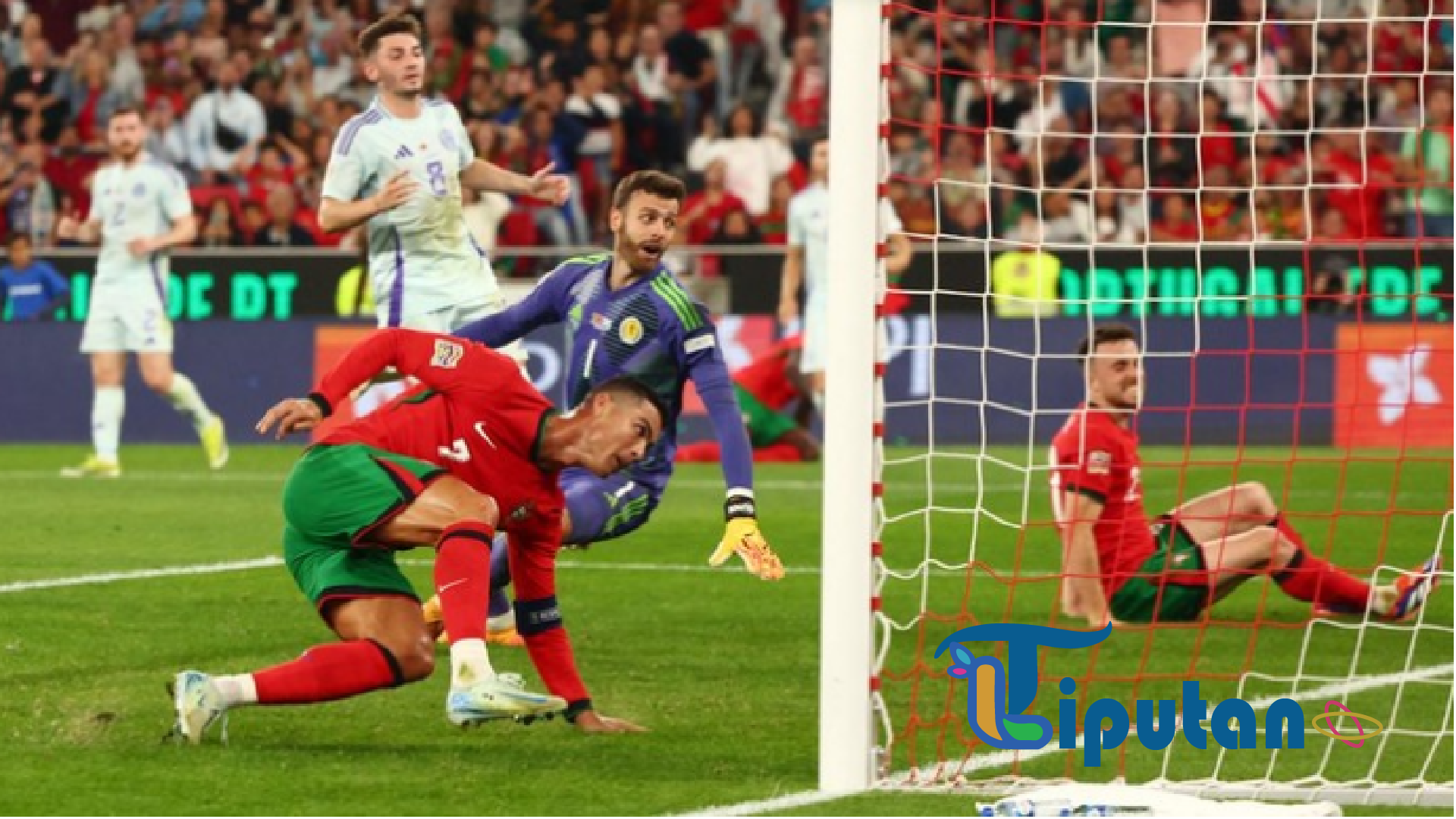 Portugal vs Skotlandia: Gol Ronaldo Menangkan Selecao das Quinas 2-1