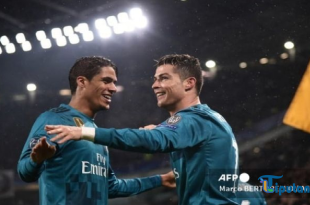 Varane Pensiun Setelah Bermain Hanya 23 Menit di Como, Ronaldo Ikut Ucapkan Salam Perpisahan