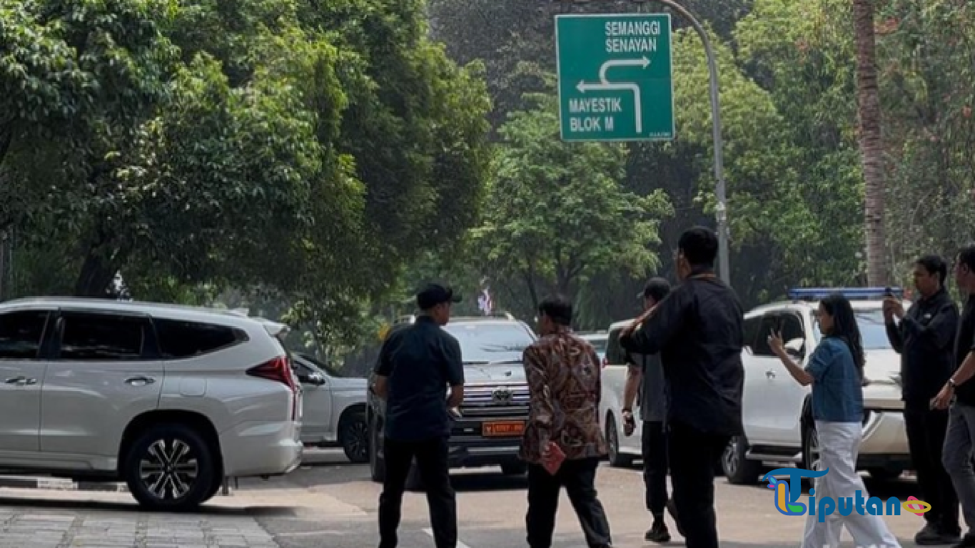 Pramono Anung Bertemu Prabowo Subianto di Kertanegara