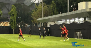 Bertanding di Tengah Hujan, Timnas Jepang Gelar Latihan Jelang Laga Melawan Indonesia