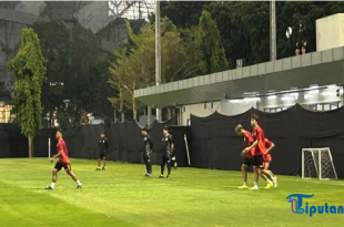 Bertanding di Tengah Hujan, Timnas Jepang Gelar Latihan Jelang Laga Melawan Indonesia