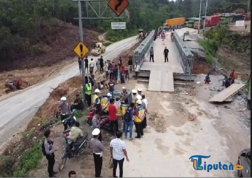 Jalan Lintas Sumatera di Kampar Masih Dalam Perbaikan, Pengendara Diminta Lewat Jalur Alternatif