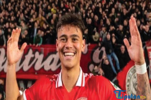 Mees Hilgers Absen Sejenak, Twente Dihajar Raksasa Belgia di Liga Europa