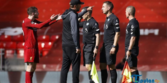 Profil David Coote, Wasit yang Kontroversial bagi Liverpool dan Klopp