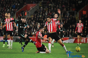 Hasil Piala Liga Inggris: Gelandang Timnas Jepang Berposisi Bek Tengah, Liverpool Menang Tipis atas Southampton dan Lolos ke Semifinal