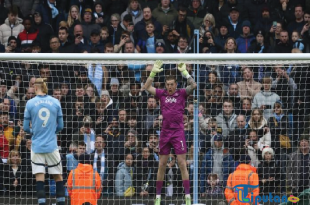 Jordan Pickford, Pemain Pertama yang Gagalkan Penalti Erling Haaland di Liga Inggris