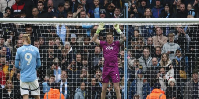 Jordan Pickford, Pemain Pertama yang Gagalkan Penalti Erling Haaland di Liga Inggris