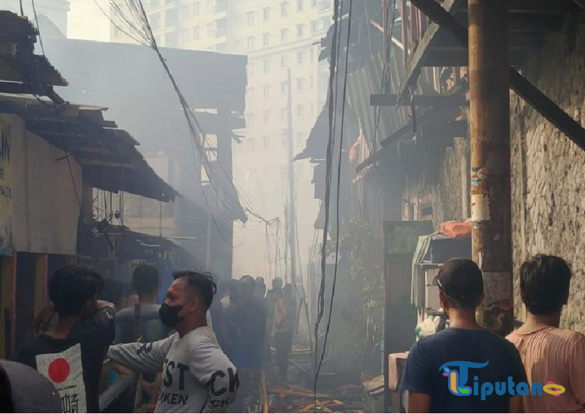 Rumah di Kebon Kosong Ludes Terbakar Saat Hadiri Wisuda, Yohan Hanya Bisa Pasrah