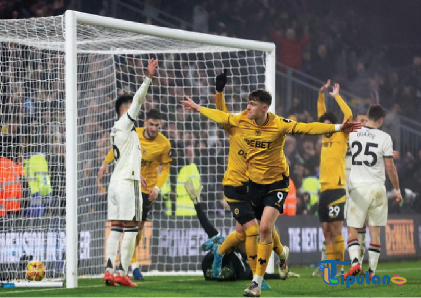 Wolves vs MU: Setan Merah Tumbang 0-2, Bruno Fernandes Diusir dengan Kartu Merah