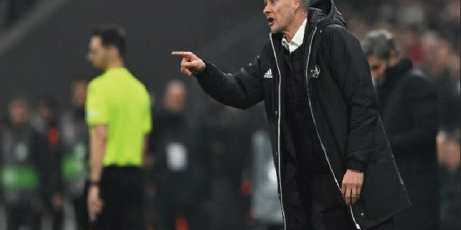 Hasil Liga Europa: Klub Mees Hilgers Singkirkan Besiktas Asuhan Solskjaer