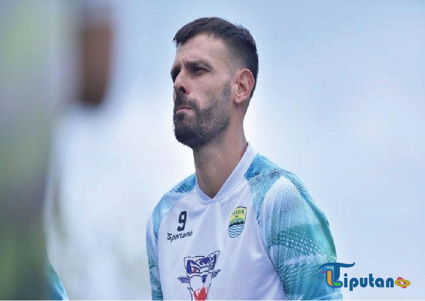 Top Skor Liga 1 Terbaru: Tyronne del Pino Angkat Persib, Dalberto Mandek