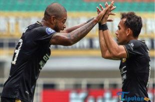 Trigol Alex Martins Antar Dewa United Menang atas PSM Makassar