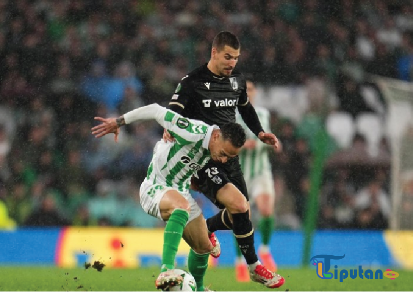 Antony Cetak Assist, Real Betis vs Guimaraes Berakhir Imbang 2-2