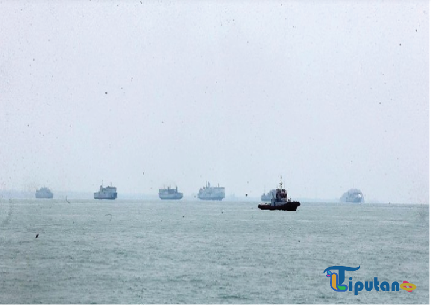 BMKG Prediksi Gelombang Laut di Selat Sunda Aman untuk Mudik Lebaran